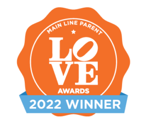 Here's an alt tag for the image: `2022 Main Line Parent Love Awards Winner`